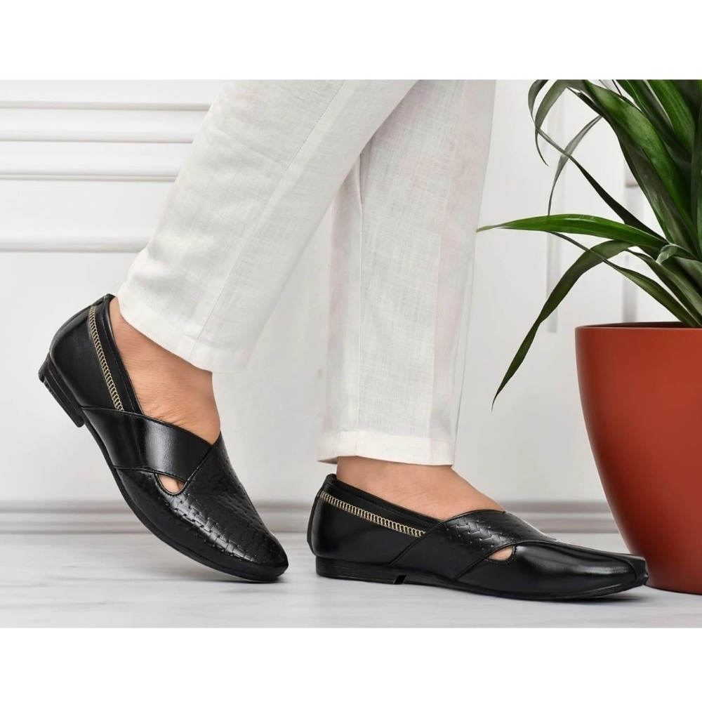 Generic Men's Faux Leather Formal Shoes (Black) - Image 2
